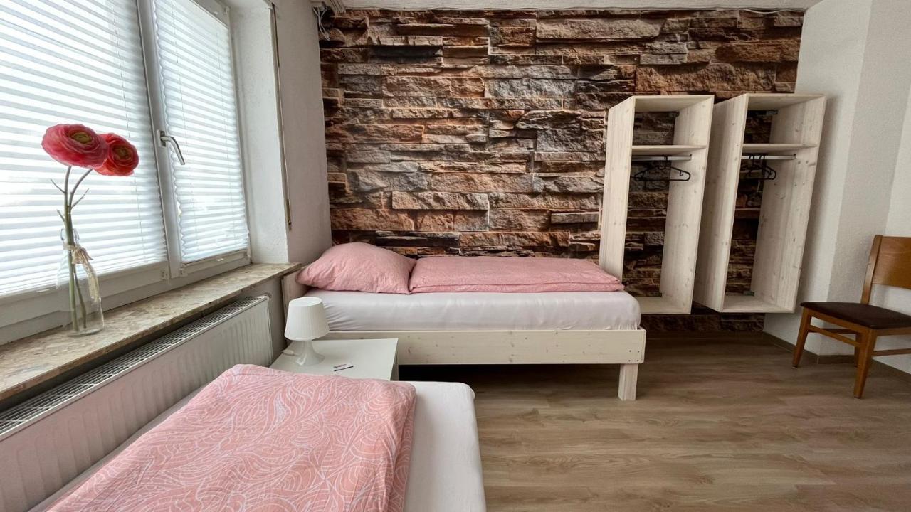 Highway Ferienwohnung Preußisch Oldendorf Bagian luar foto